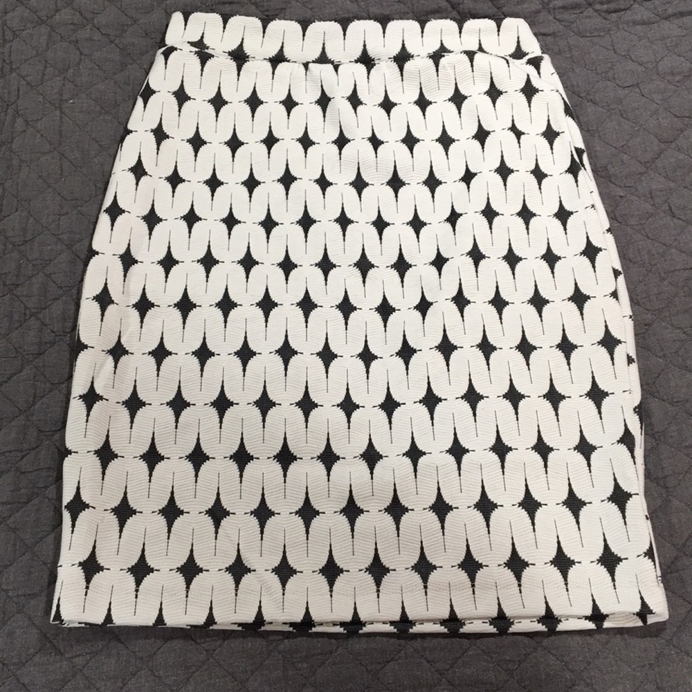 Renee C. Pencil Skirt